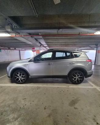 Toyota Rav 4 Hybrid 2.5l 200 cavalli