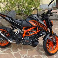 KTM 125 Duke - 2022