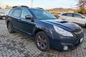 SUBARU OUTBACK 2.0D AVD CVT FULL OPTIONAL