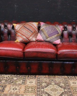 Divano 3 posti Chesterfield club in pelle bordeaux