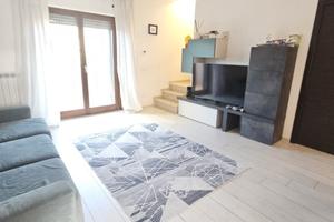 S.M. Imbaro Elegante Villa a schiera di 180mq