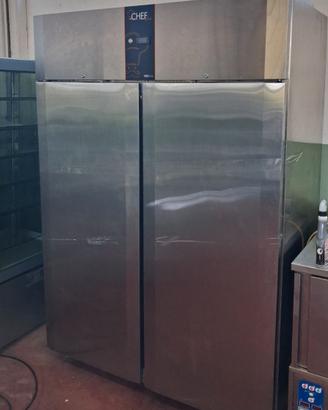 ARMADIO REFRIGERATO A 2 PORTE - 1200 LT