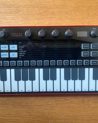 Ik multimedia Uno Synth pro