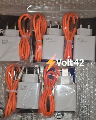 5 Caricatori Rapidi 67W + 5 Cavi USB-C