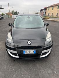Renault Scenic Scénic 1.5 dCi 110CV EDC Luxe