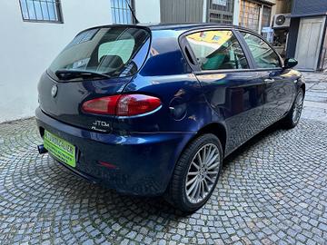 Alfa Romeo 147 1.9 JTD *Murphy&Nye