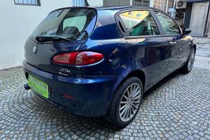 Alfa Romeo 147 1.9 JTD *Murphy&Nye