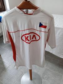 T-Shirt Repubblica Ceka taglia XL europei 2012