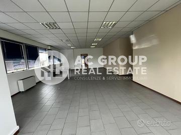 SARONNO - AMPIO SPAZIO COMMERCIALE