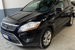 Ford Kuga Kuga+ 2.0 TDCi 140 CV 2WD DPF