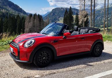 MINI COOPER CABRIO ROSSA