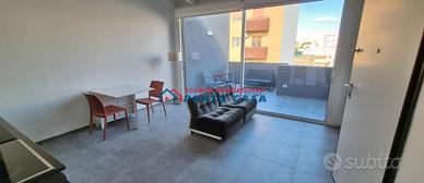 PRESSI VIA MARCONI - Splendido attico arredato