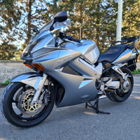 Honda VFR 800 2003 V4 VTEC Sport-Tourer