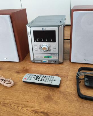 Impianto stereo LG con telecomando