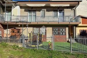 CASA SEMINDIPENDENTE A CASELETTE