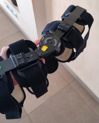 Tutore ginocchio post operatorio 