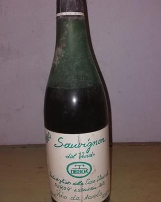 Savignon del veneto vino da tavola Deroà bottiglia