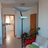 Lampada da terra Artemide