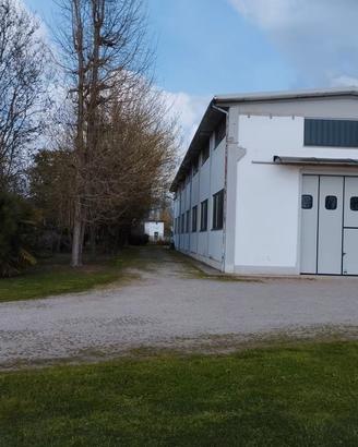 Capannone industriale