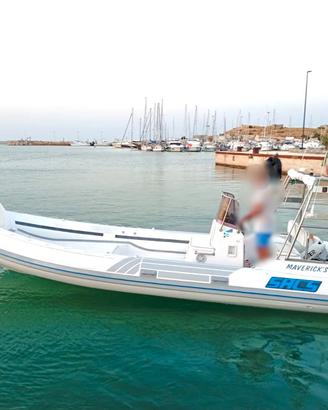 Gommone SACS 25 + Motore Honda BF250 (187 ore)