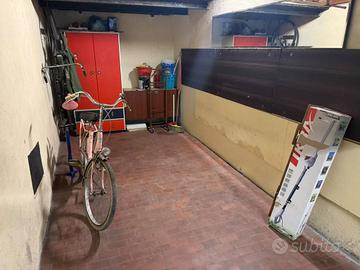 Box / Garage di 12 m² a Milano