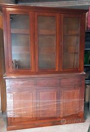 Credenza in arte povera