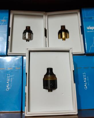 Vapefly Galaxies MTL RDA - Silver/Gold/Back Nuovi