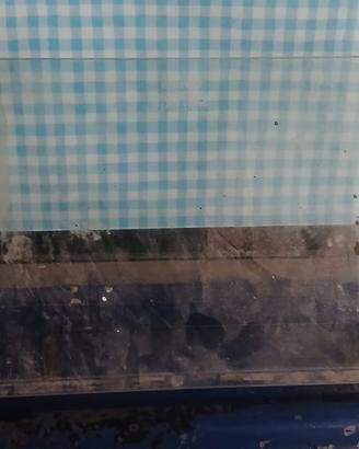 Vetro posteriore per Piaggio Ape 50.