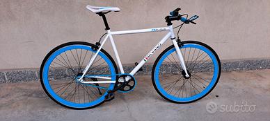 Bicicletta a scatto fisso per uomo e donna