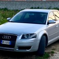 Audi A3 - 140cv - Cambio automatico