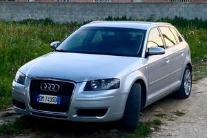 Audi A3 - 140cv - Cambio automatico