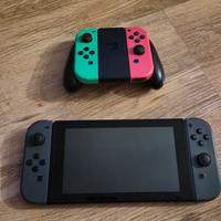 Nintendo switch (NON Oled) +4 Joycon