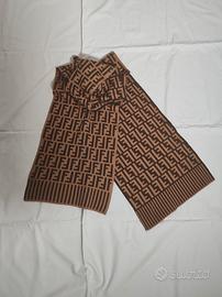 Fendi sciarpa 100% lana logo FF