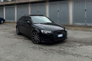 Cerc0 Audi A3 con tettuccio apribile o panoramico
