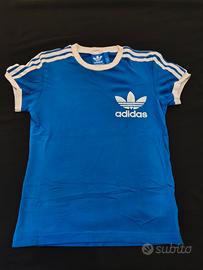 t-shirt Adidas taglia S linea  retrò 