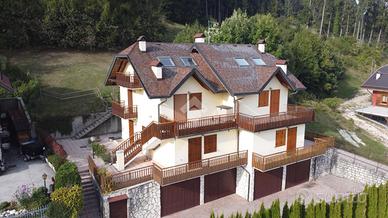 4 LOCALI A ROANA