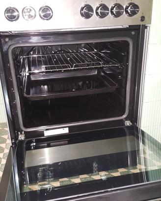 CUCINA A GAS FORNO ELETTRICO LIBERA ISTALLAZIONE