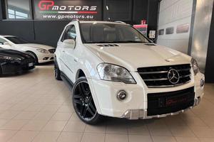 MERCEDES-BENZ ML 63 AMG V-MAX 510CV UNICA BIANC