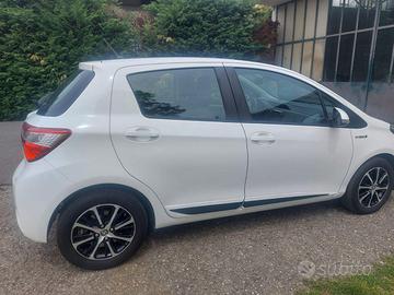 TOYOTA Yaris 3ª serie - 2017
