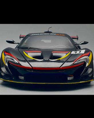 TSM McLaren P1 GTR James Hunt 1:18 special edition