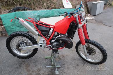 Honda CR 250  88 - 89 ricambi vari VEDI ELENCO