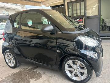 Smart ForTwo 1000 62 kW coupé passion