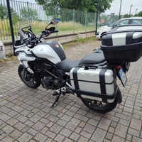 Moto Benelli TRK 502 BIANCA