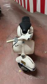 Piaggio Vespa 125 VNB