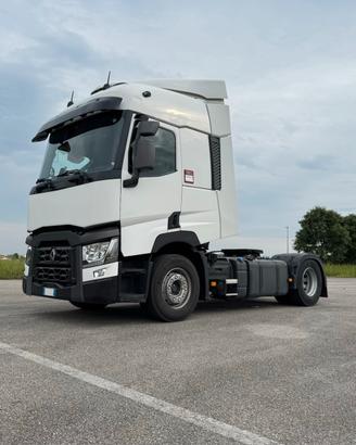 Trattore stradale Renault T460 ADR