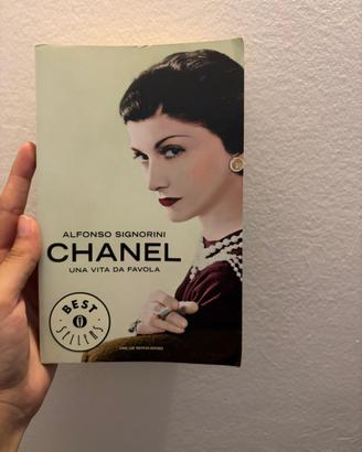 alfonso signorini chanel una vita da favola