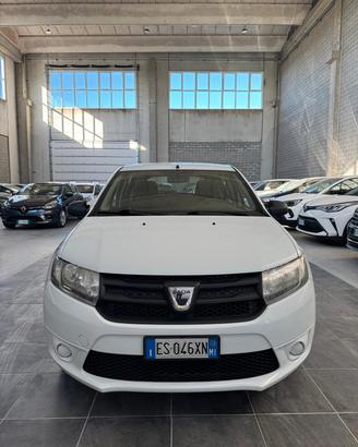 Dacia Sandero 1.2 75CV Lauréate