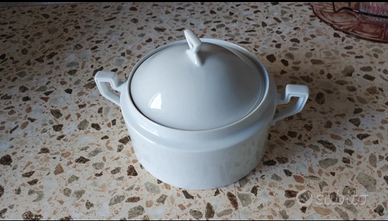 Zuppiera in porcellana tipo Limonge