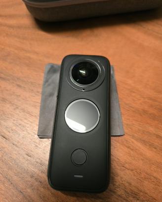 Insta 360 One X2