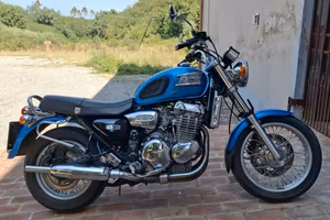 TRIUMPH THUNDERBIRD 900 885cc PRIMA SERIE 1995